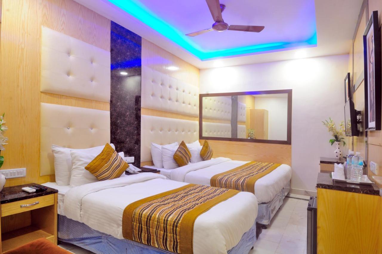Hotel Karlo Kastle - Paharganj - Нью-Дели Экстерьер фото