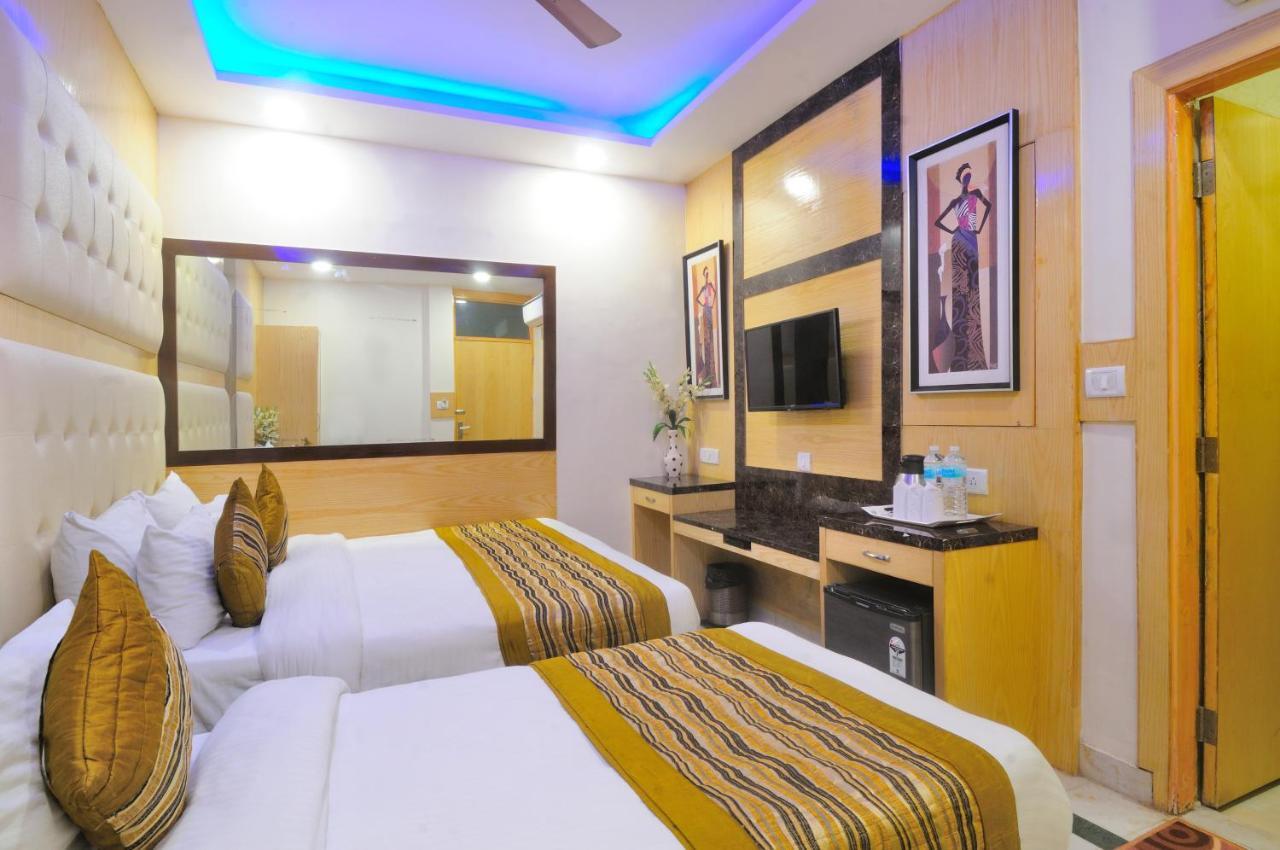 Hotel Karlo Kastle - Paharganj - Нью-Дели Экстерьер фото